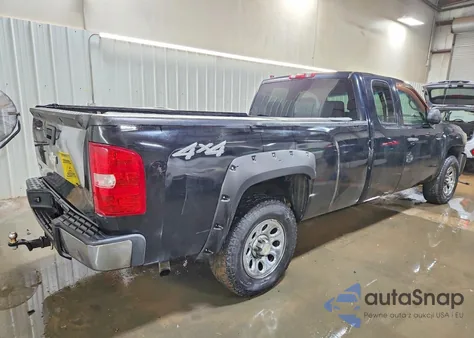 2008 Chevrolet Silverado C1500 z USA, uszkodzony, nr VIN 1GCEC19018E181453